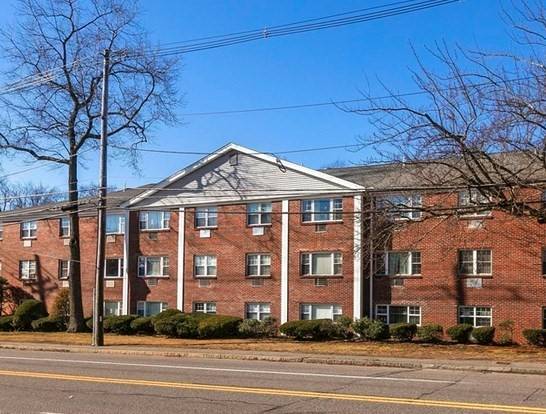 North Reading, MA 01864,270 Main Street #5