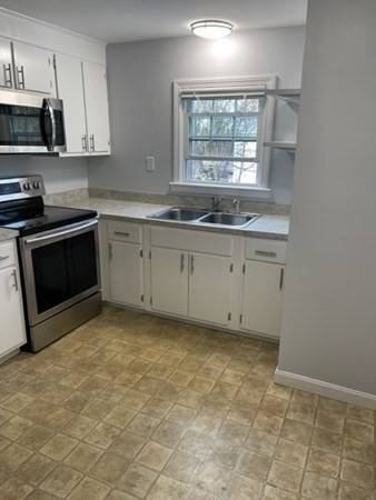 Ayer, MA 01432,8 Groton Harvard Rd #4