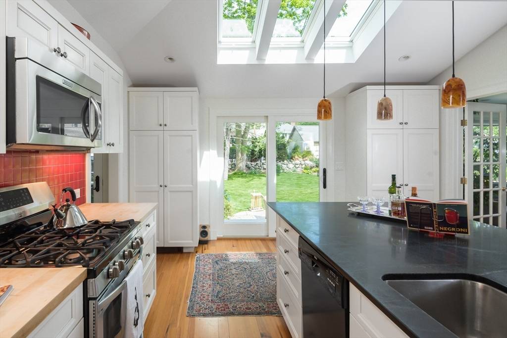 Belmont, MA 02478,40 Stone Rd