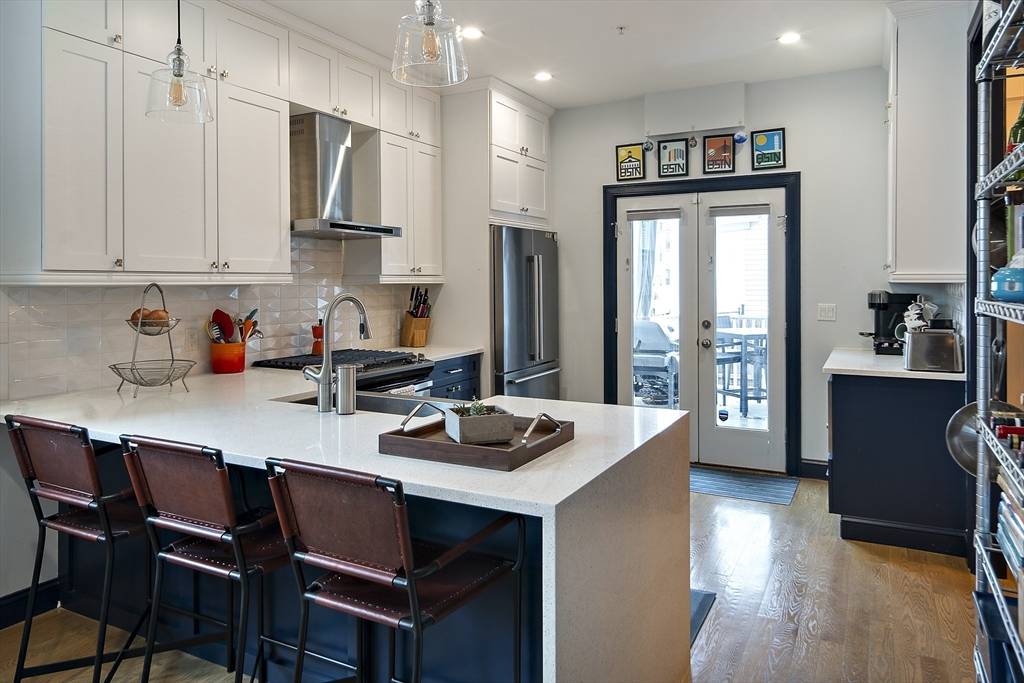 Boston, MA 02128,167 Putnam St #1