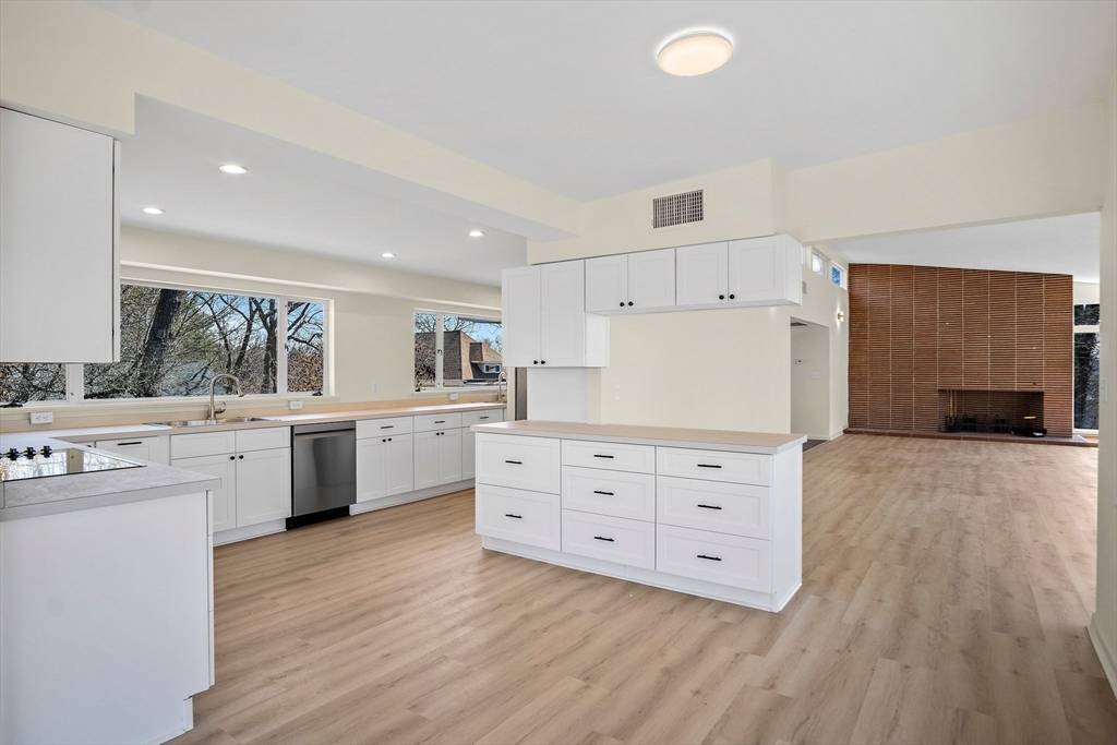 50 High View Boston, MA 02132