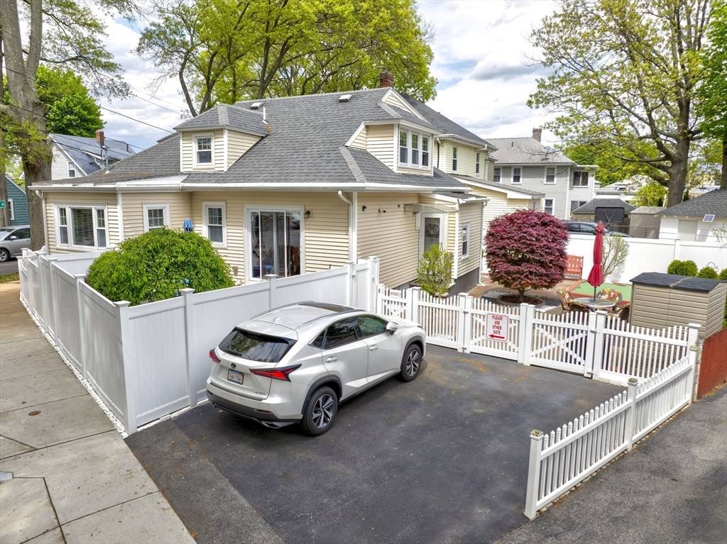 Quincy, MA 02171,14 Sterling St