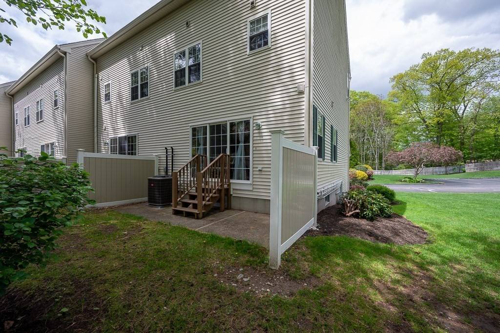 Shrewsbury, MA 01545,67 North Quinsigamond Ave #1