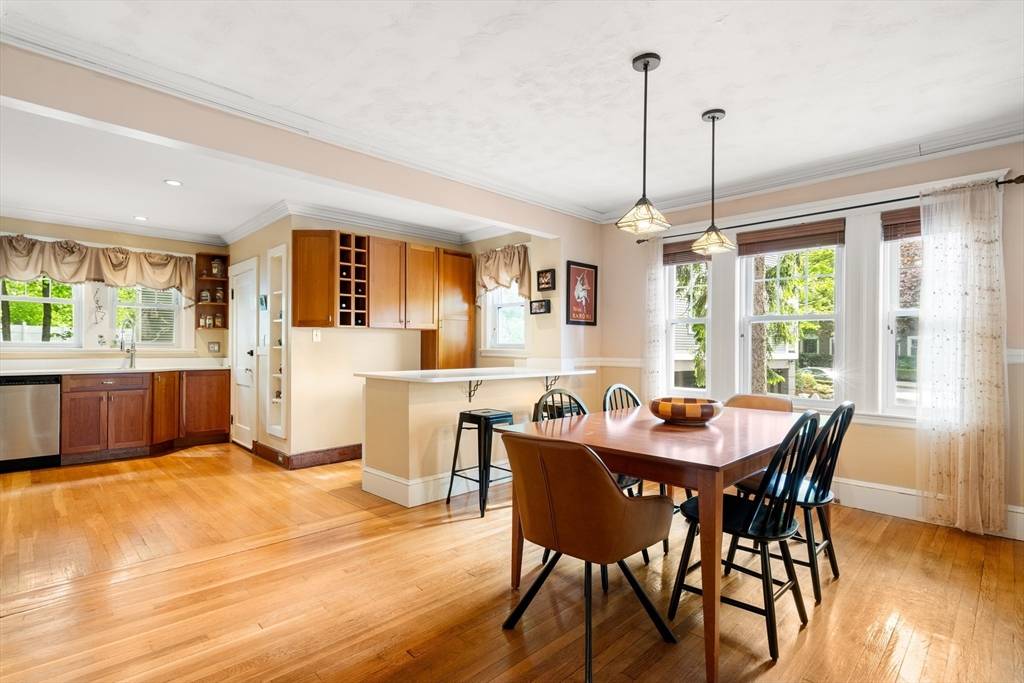 Brookline, MA 02467,34 Sheafe St #1