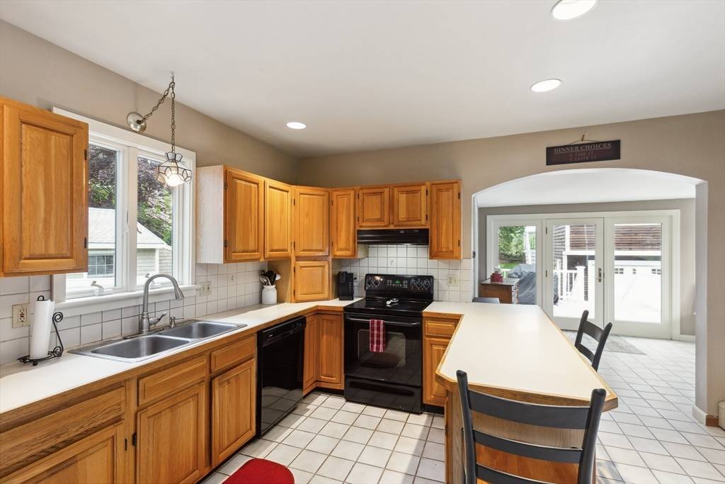 292 Plymouth St Abington, MA 02351