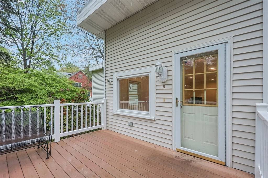 Northborough, MA 01532,9 Easy St