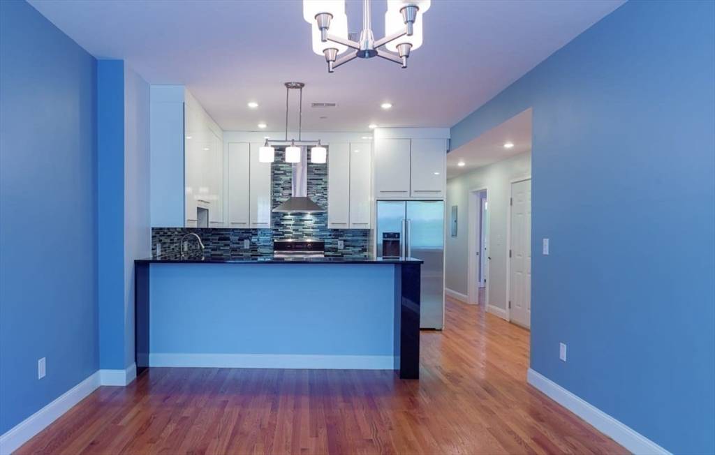 Brookline, MA 02446,88 Browne Street #2