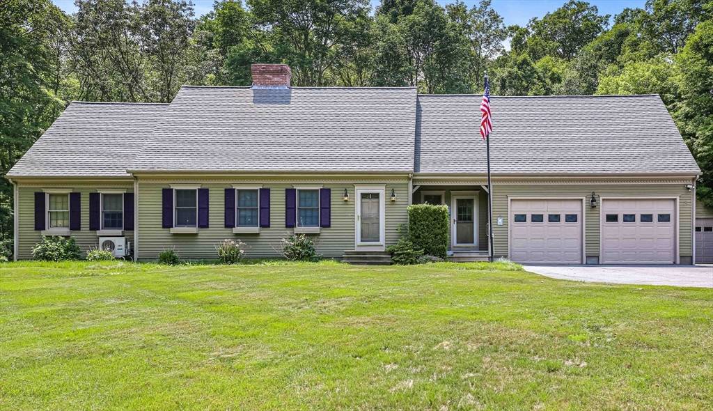 Sutton, MA 01590,24 Manchaug Rd