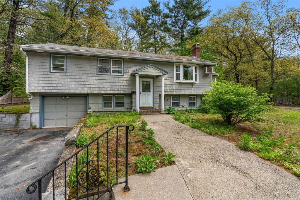 Tewksbury, MA 01876,428 Foster Rd