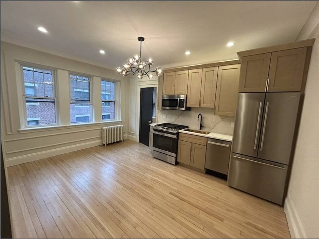 Boston, MA 02135,4 Chiswick Rd #34