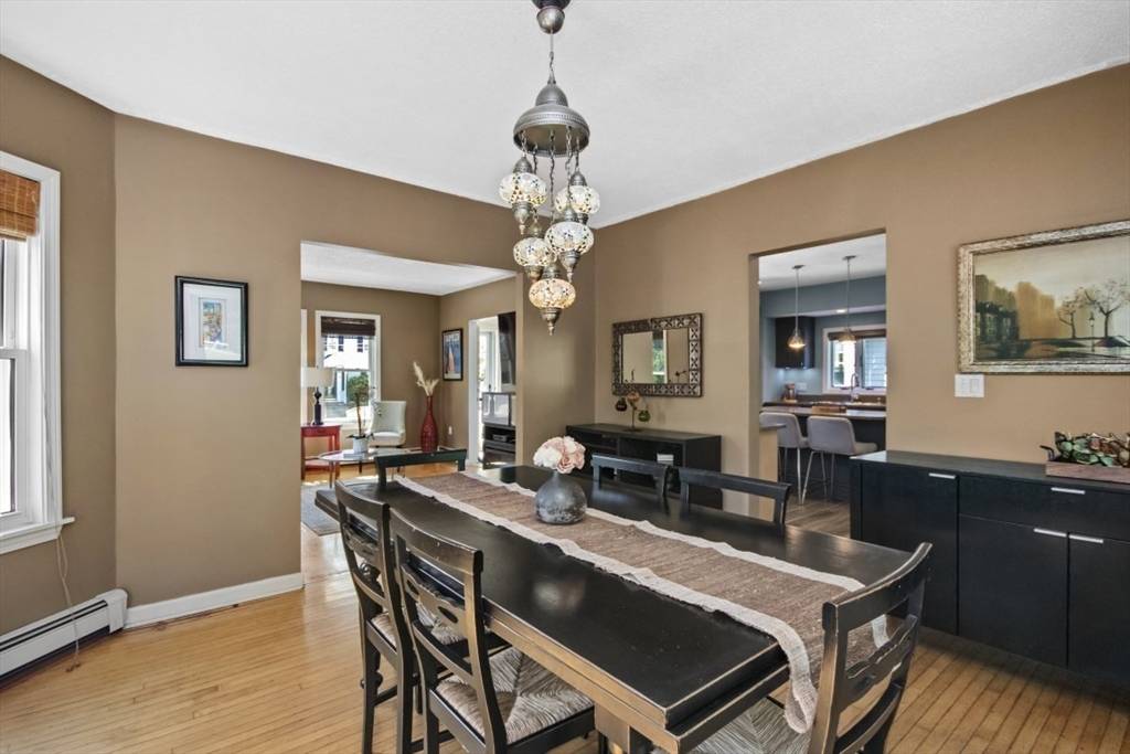Newton, MA 02462,45 Moulton St