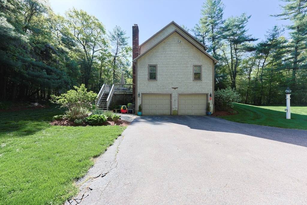 Norton, MA 02766,78 Pine St.