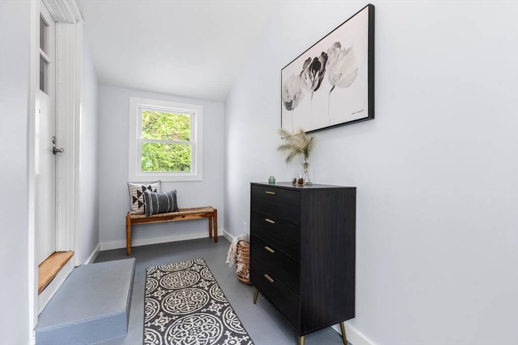 Lynn, MA 01905,261 Parkland Ave