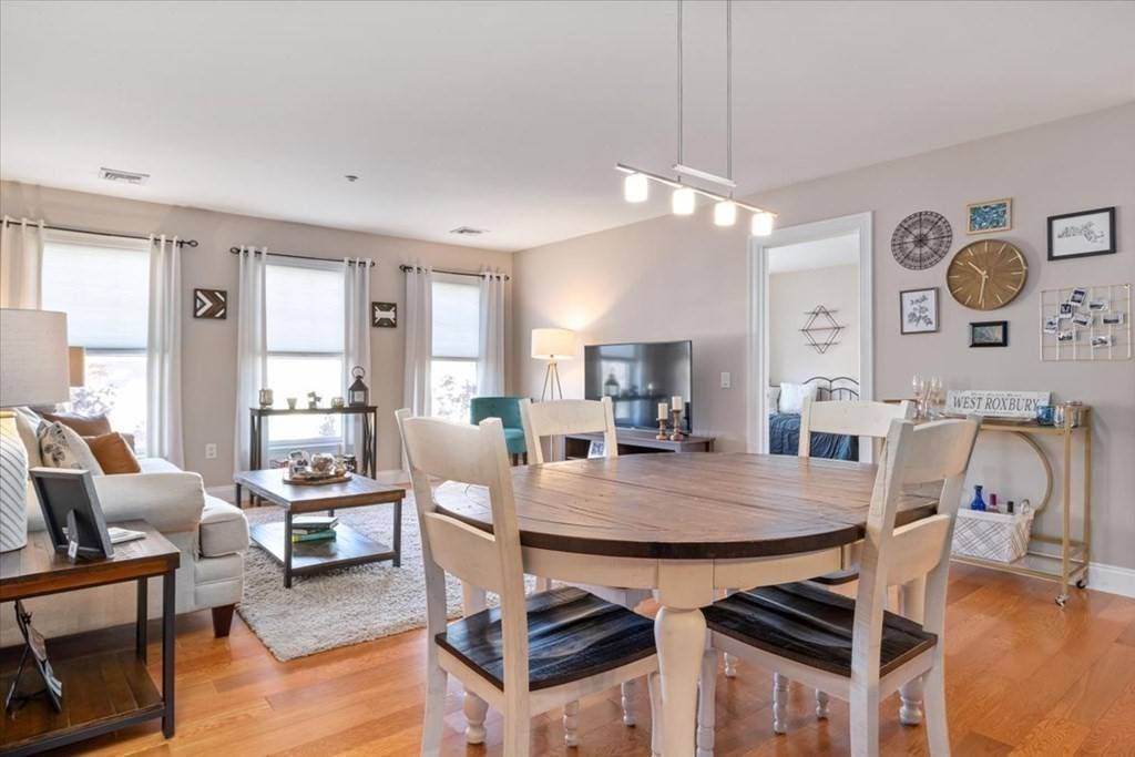 Boston, MA 02132,5170 Washington #307