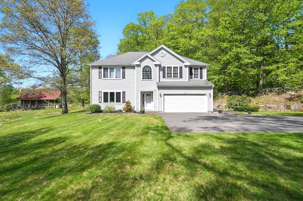 Monson, MA 01057,28 Ayers Rd