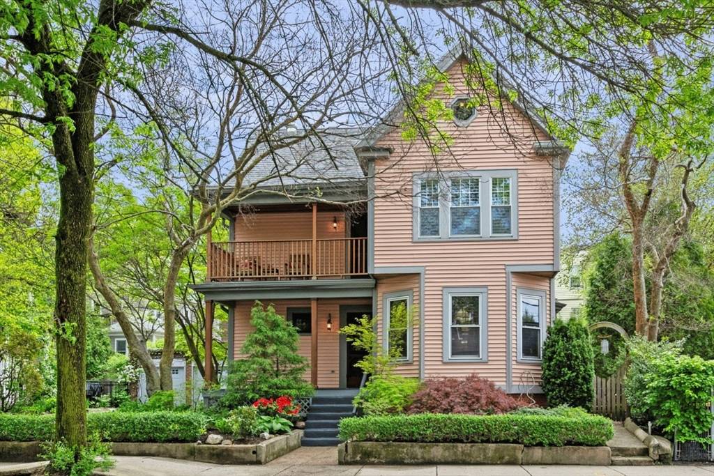 Somerville, MA 02144,5 Willow Ave