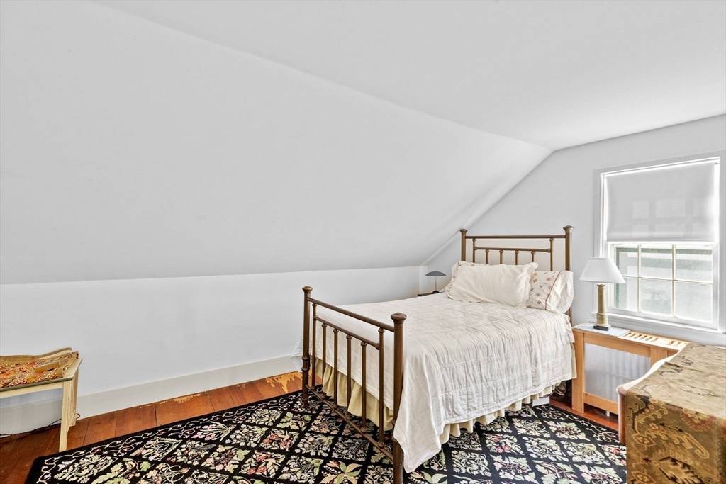 90 Beechwood St Cohasset, MA 02025