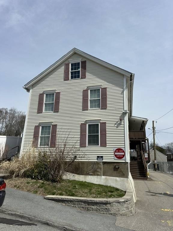 Worcester, MA 01605,27 North St