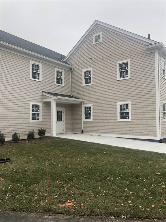 Falmouth, MA 02540,100 Dillingham Ave #A102