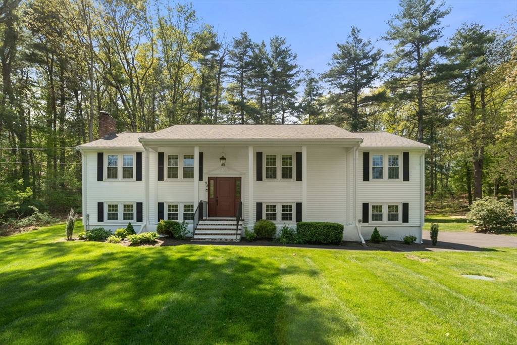 Norfolk, MA 02056,98 Union St
