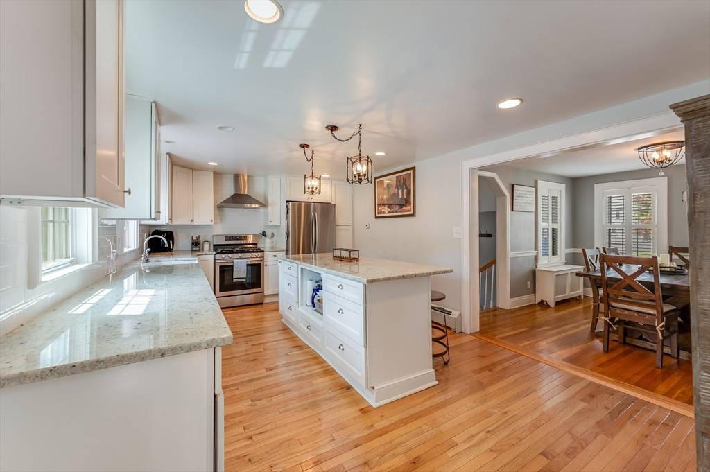 Westwood, MA 02090,33 Sexton Ave
