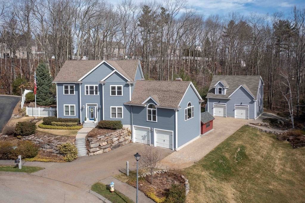 Holden, MA 01520,32 Erin's Way