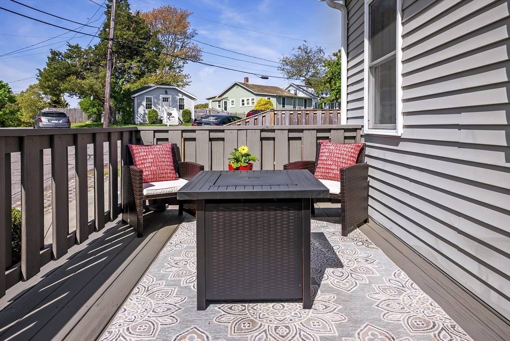 Kingston, MA 02364,2 Holmes Ave.