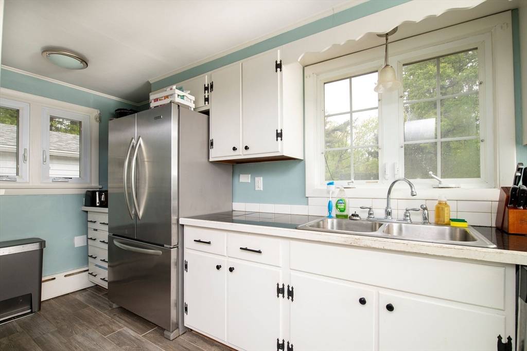 Mattapoisett, MA 02739,93 Fairhaven Rd