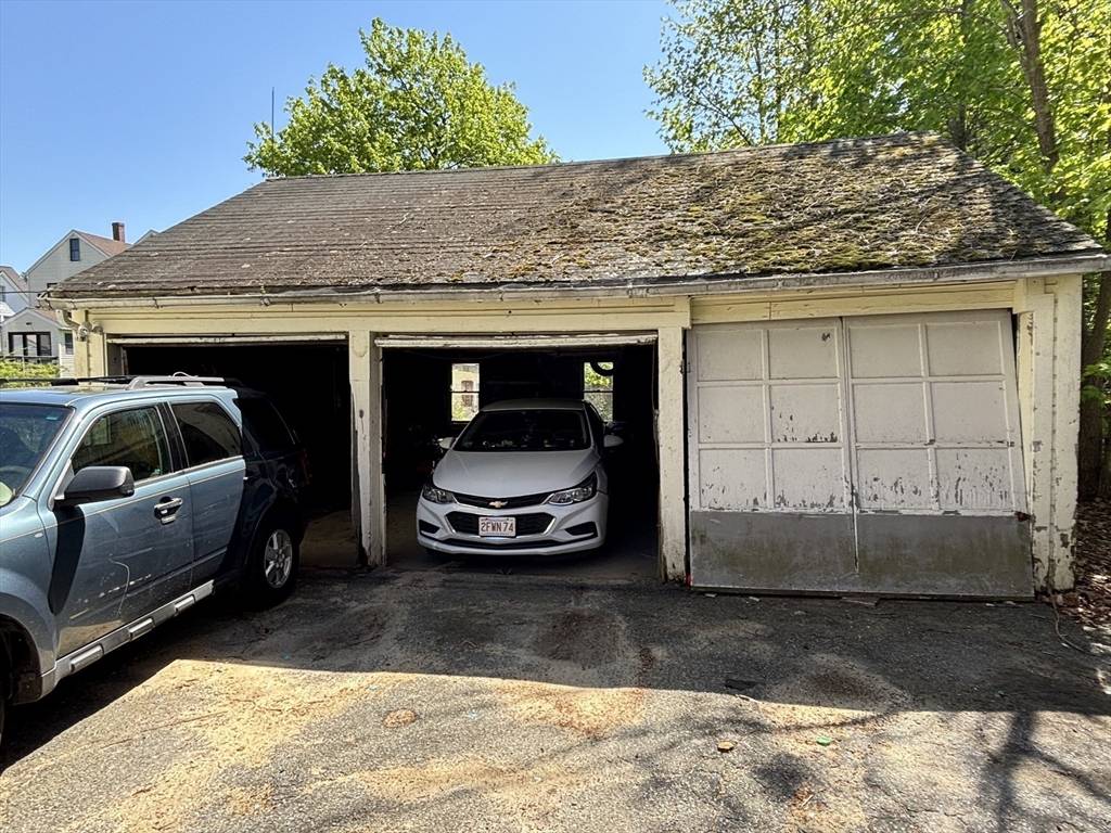 Gardner, MA 01440,91 Woodland Ave