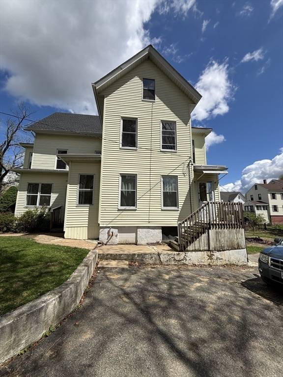 Gardner, MA 01440,91 Woodland Ave