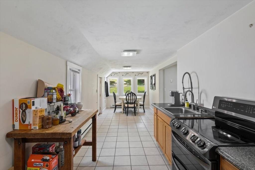 135 Hart St Beverly, MA 01915