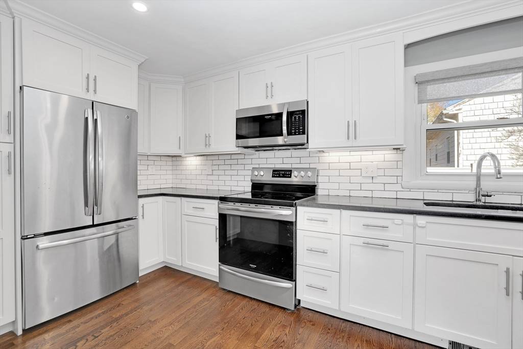 Canton, MA 02021,110 Walnut St