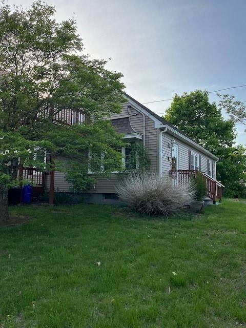 Attleboro, MA 02703,17 Fisher Ave