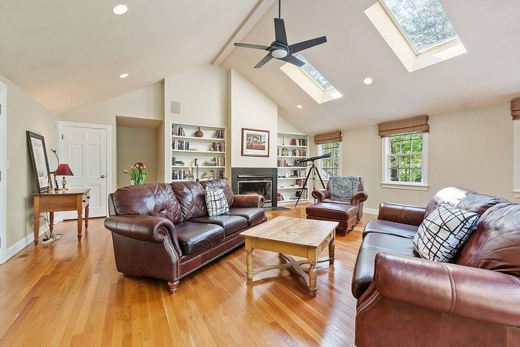 Concord, MA 01742,114 Hunter's Ridge Road