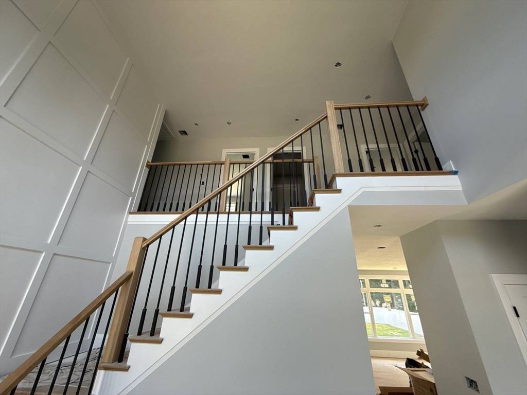 Wrentham, MA 02093,14 Earle Stewart Ln