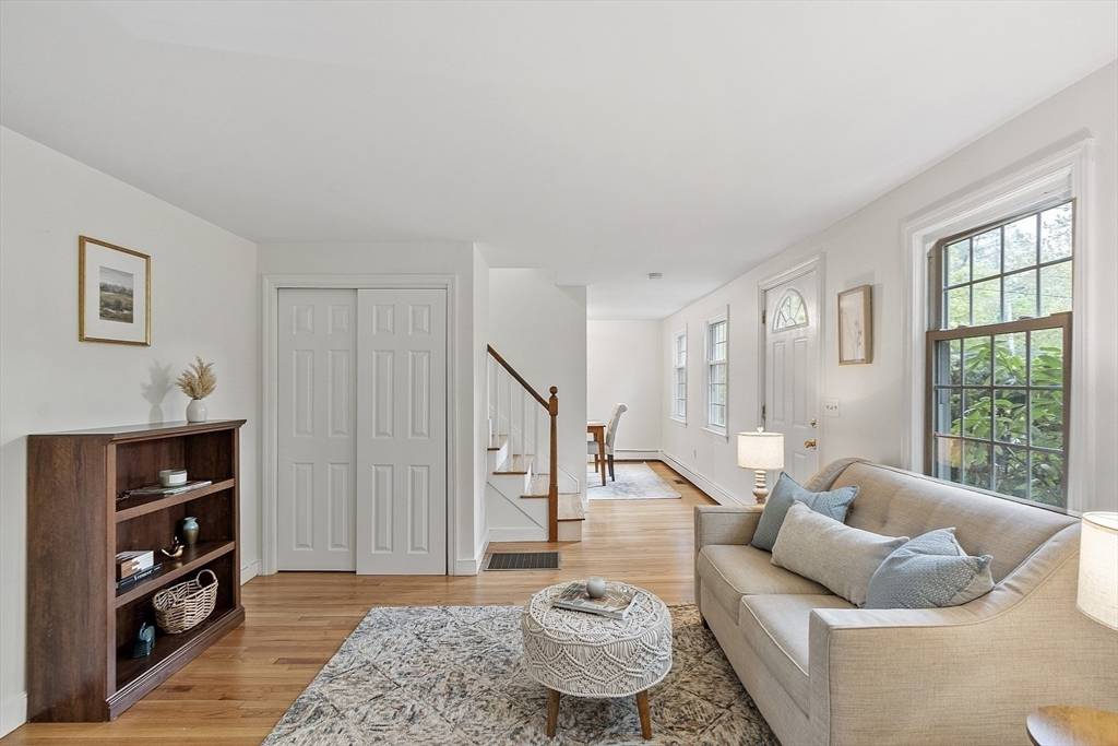 Acton, MA 01720,385 Arlington Street