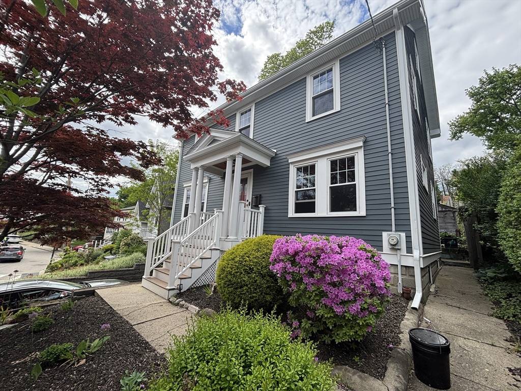 Boston, MA 02131,447 Poplar Street