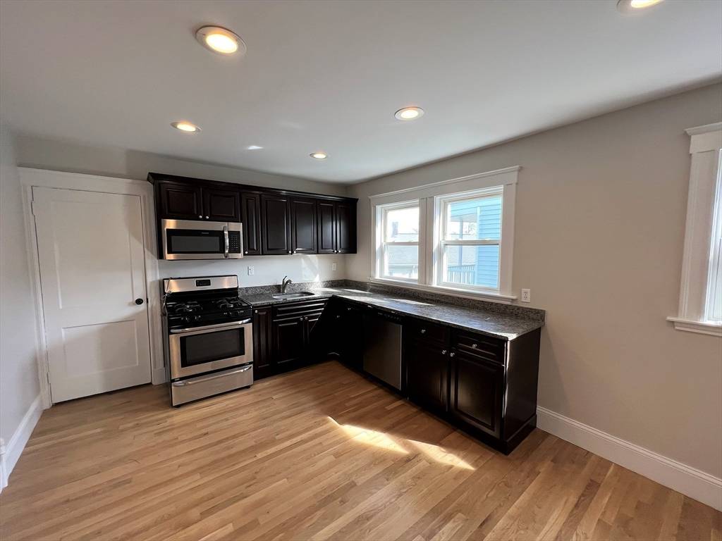 Boston, MA 02131,344-346 Hyde Park Ave #3