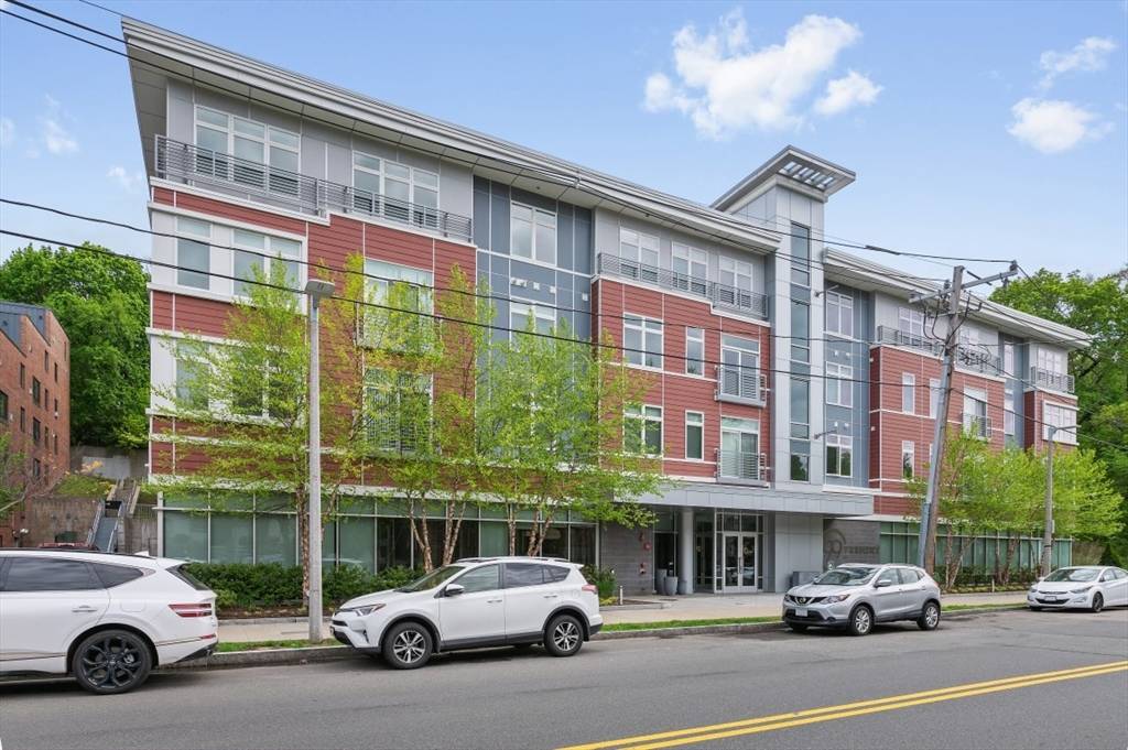Boston, MA 02135,99 Tremont Street #302