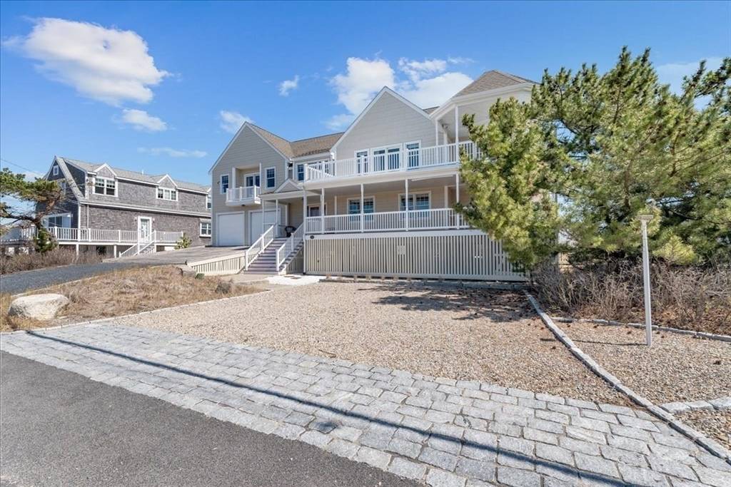 Scituate, MA 02066,130 Central Ave