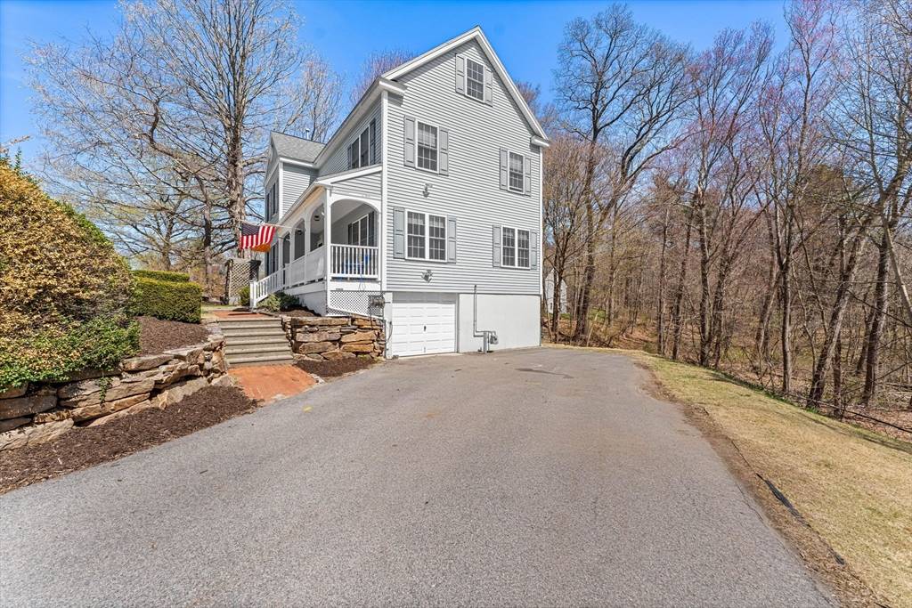 Northborough, MA 01532,86 Whitney