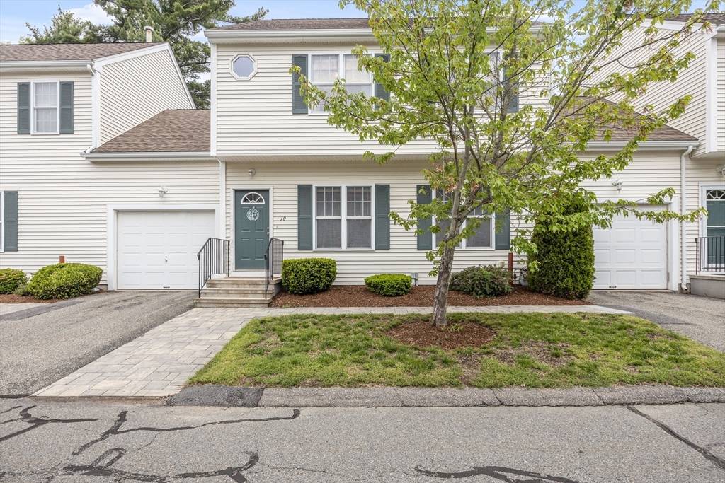 Pembroke, MA 02359,10 Jaclyn Ln #10