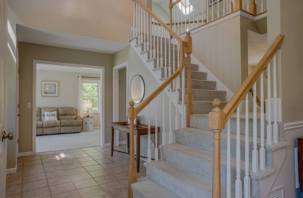Pembroke, MA 02359,18 Virginia Dr