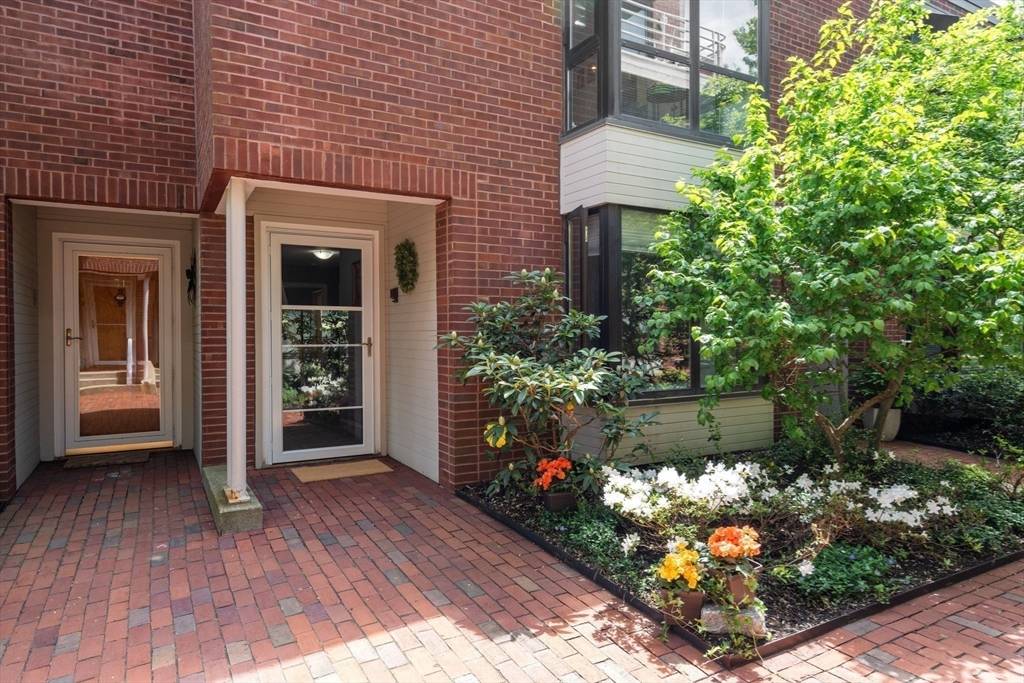 Boston, MA 02129,30 Shipway Pl #30