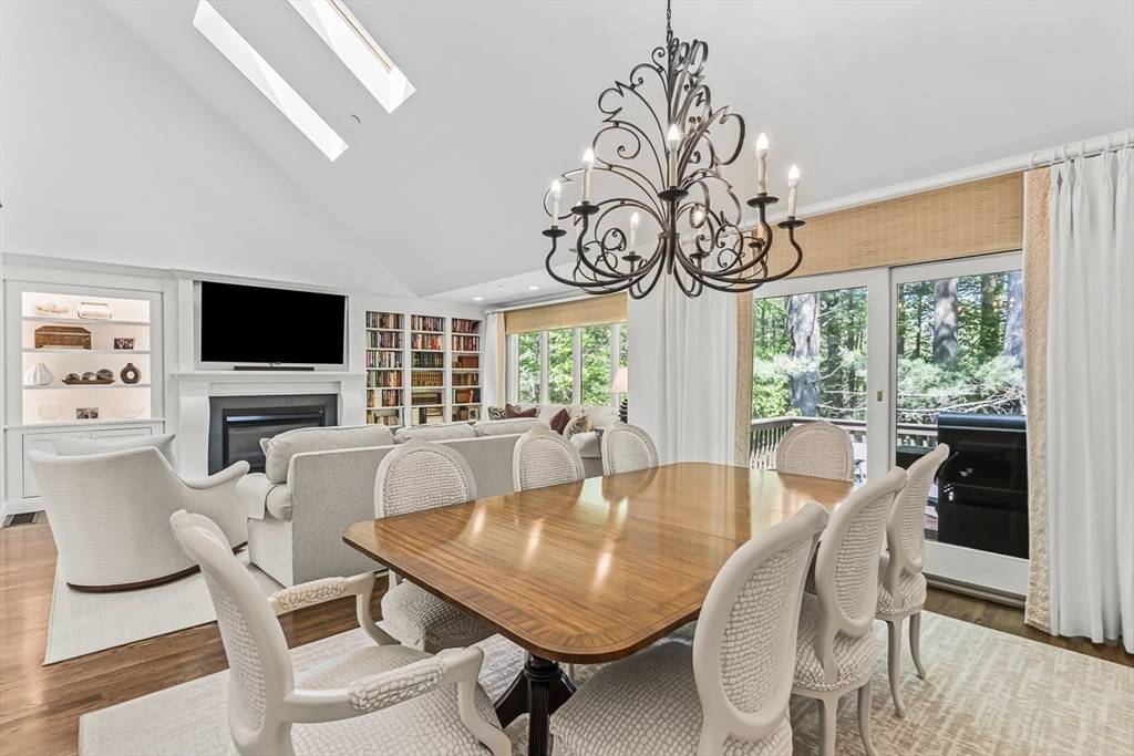 Wayland, MA 01778,1003 Wisteria Way #1003