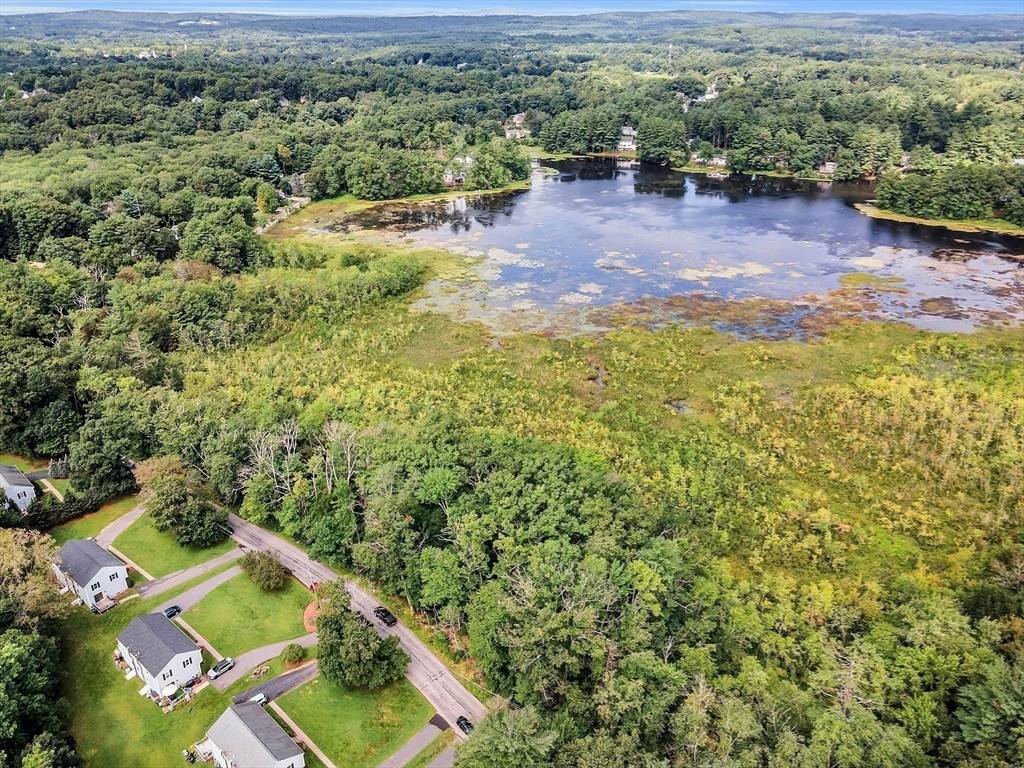 Northborough, MA 01532,118 Ridge Rd #118