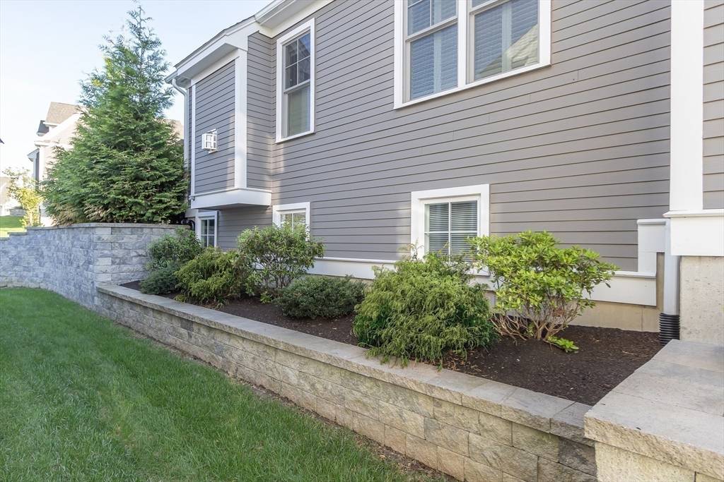 Hopkinton, MA 01748,4 Birkdale Ln #4
