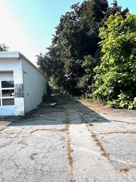 Oxford, MA 01540,109 Main