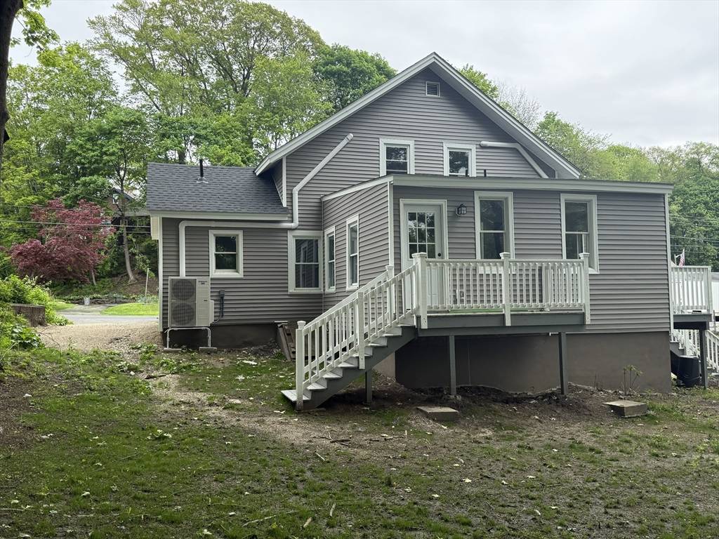 Greenfield, MA 01301,98-100 Hope St