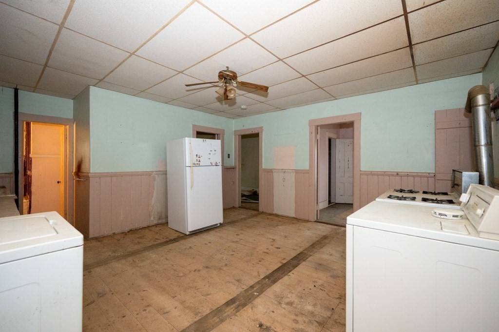 Southbridge, MA 01550,127 Cliff St